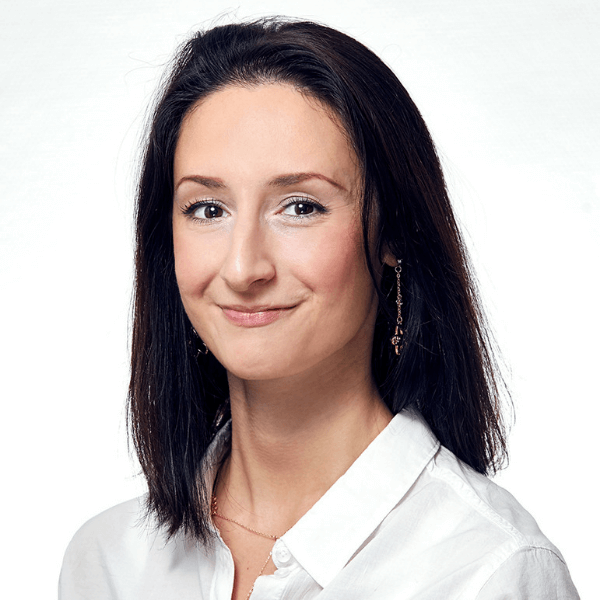 Eva Bata dentistry assistant and dental hygienist of the Budapest Artdent Dentistry